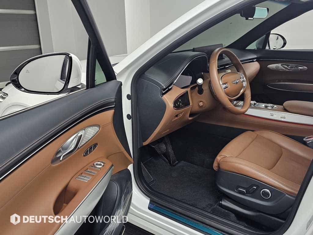 Genesis GV70 - Vista 11