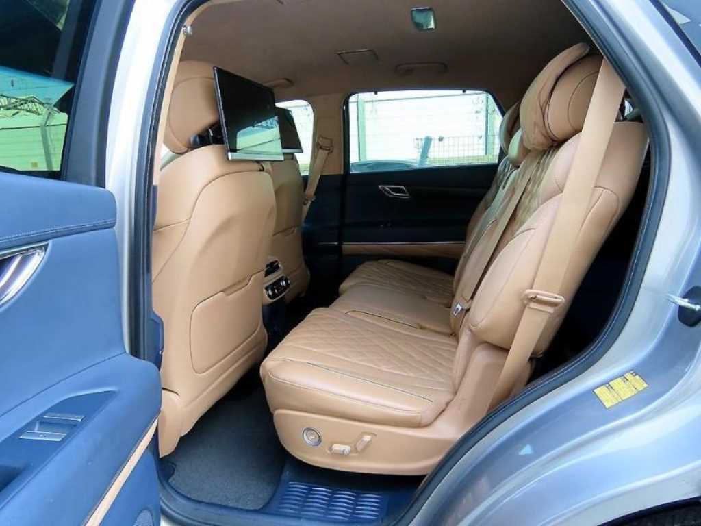 Genesis GV80 - Vista 5