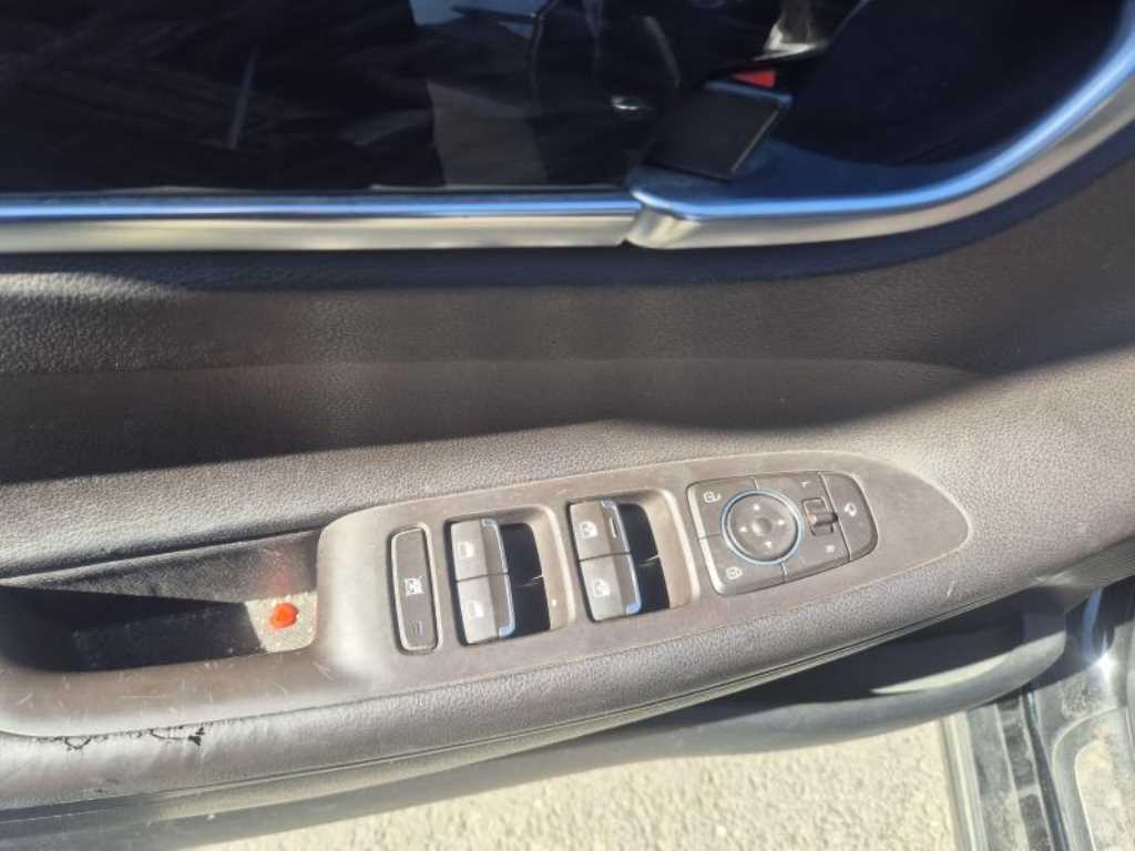 HYUNDAI Grandeur - Vista 10