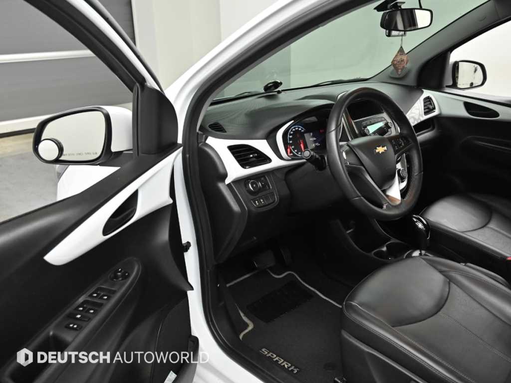 Chevrolet Spark - Vista 11