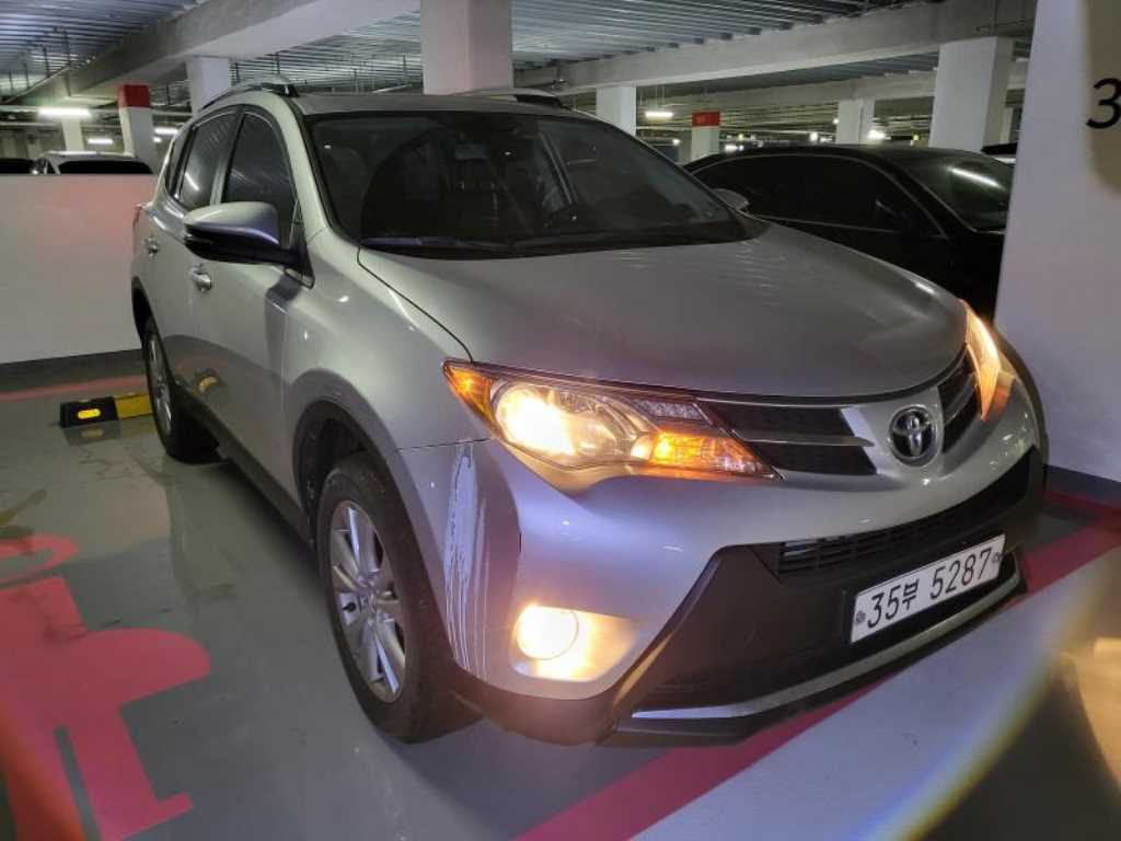 Toyota RAV4 - Vista 2