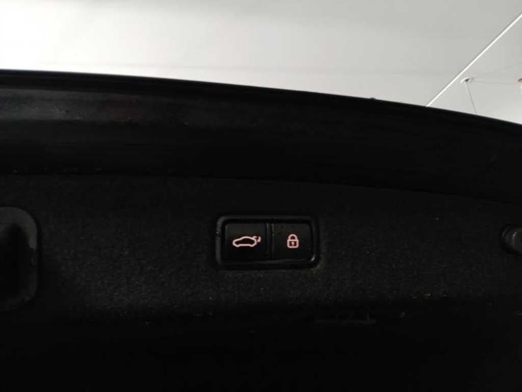 Genesis EQ900 2018 Negro - Importación desde Corea - HF Imports Iquique - Foto 18