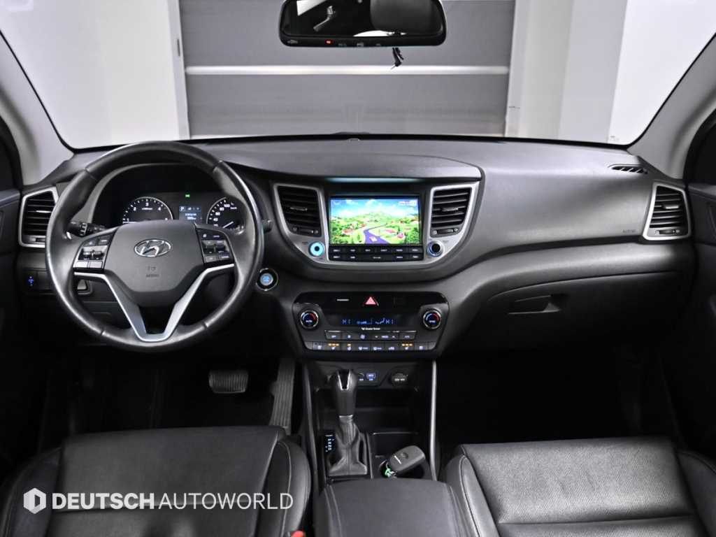 HYUNDAI Tucson - Vista 7