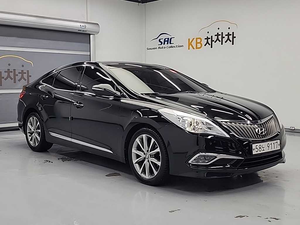 HYUNDAI Grandeur - Vista 4