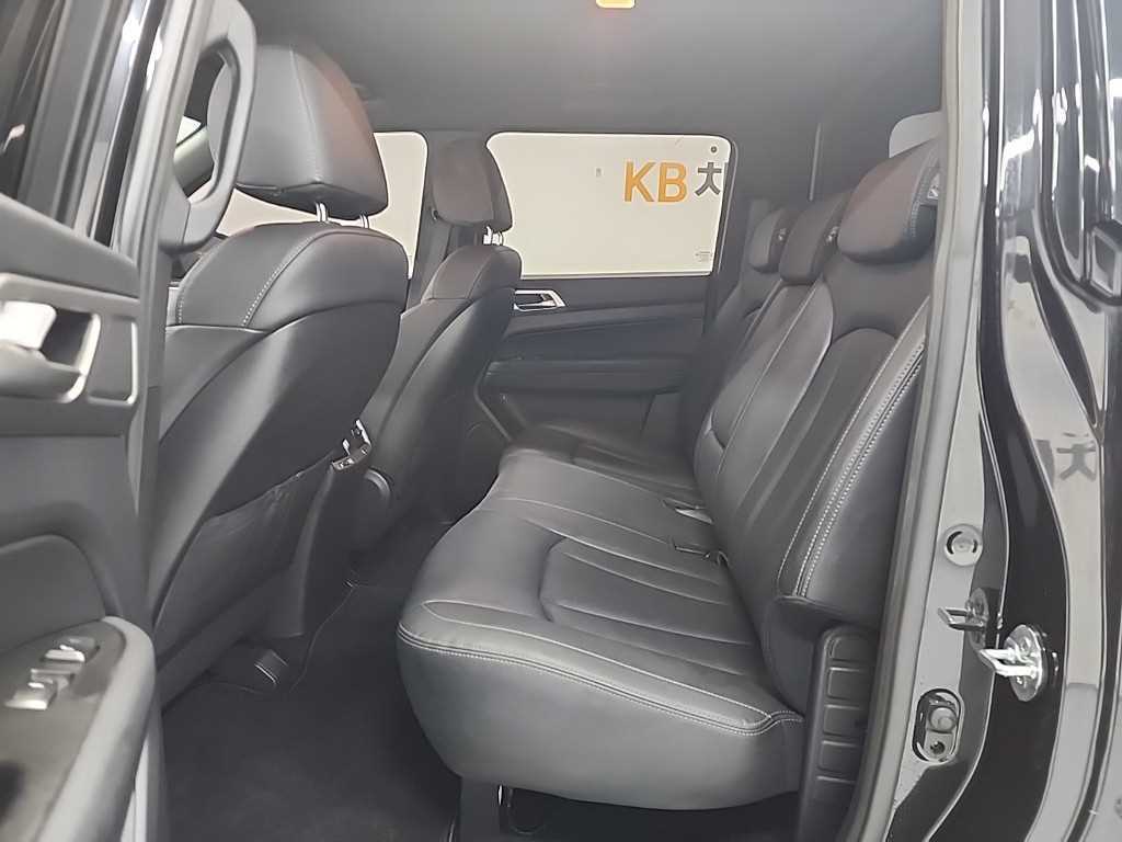 Ssangyong Rexton - Vista 12