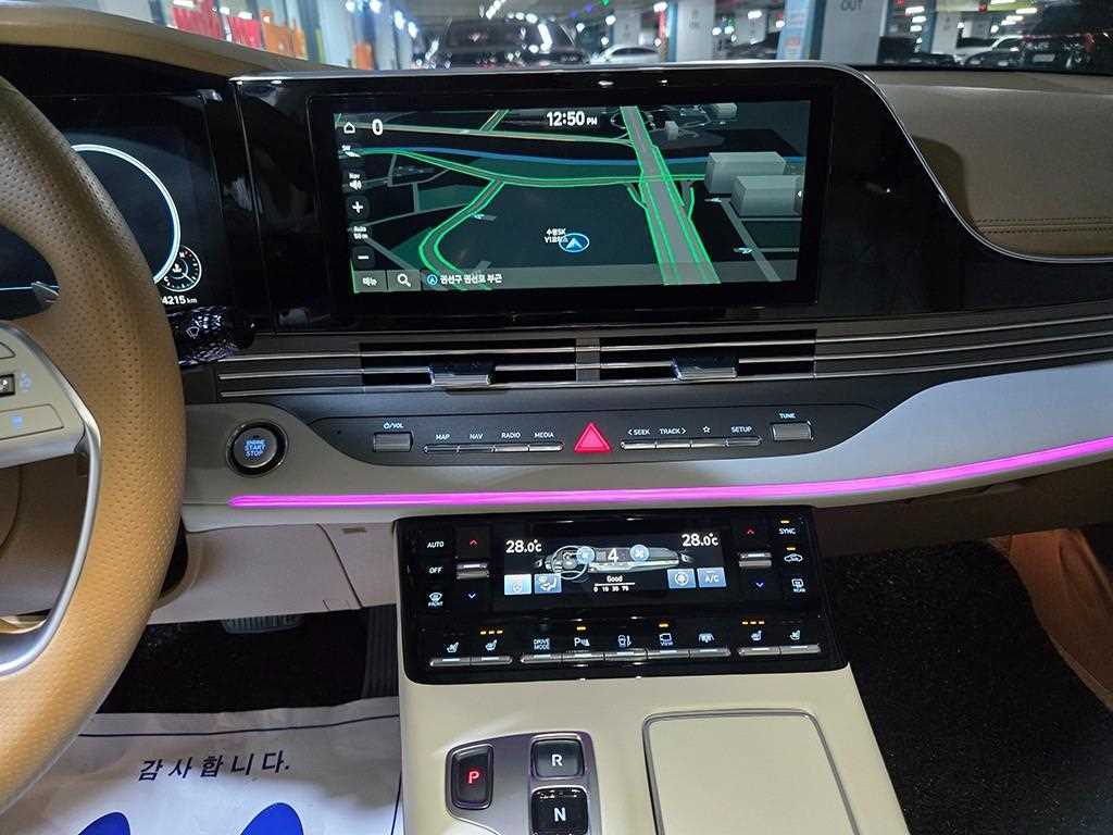 HYUNDAI Grandeur - Vista 11