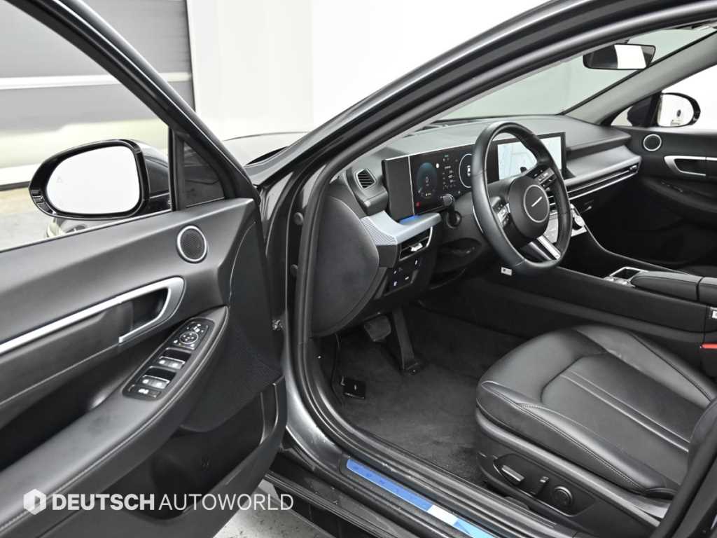 HYUNDAI Sonata - Vista 11