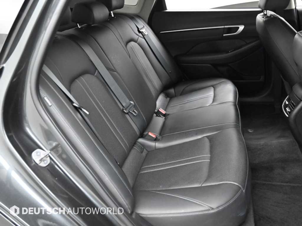 HYUNDAI Sonata - Vista 12