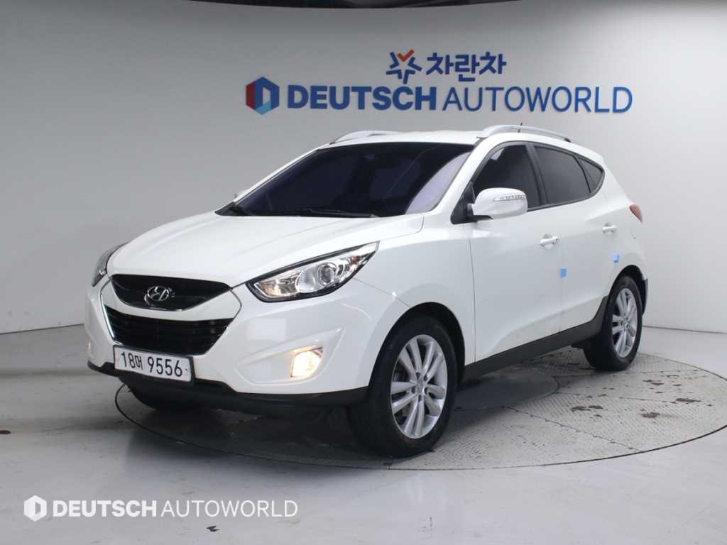HYUNDAI Tucson 2013 Blanco - Importación desde Corea - HF Imports Iquique - Foto 1