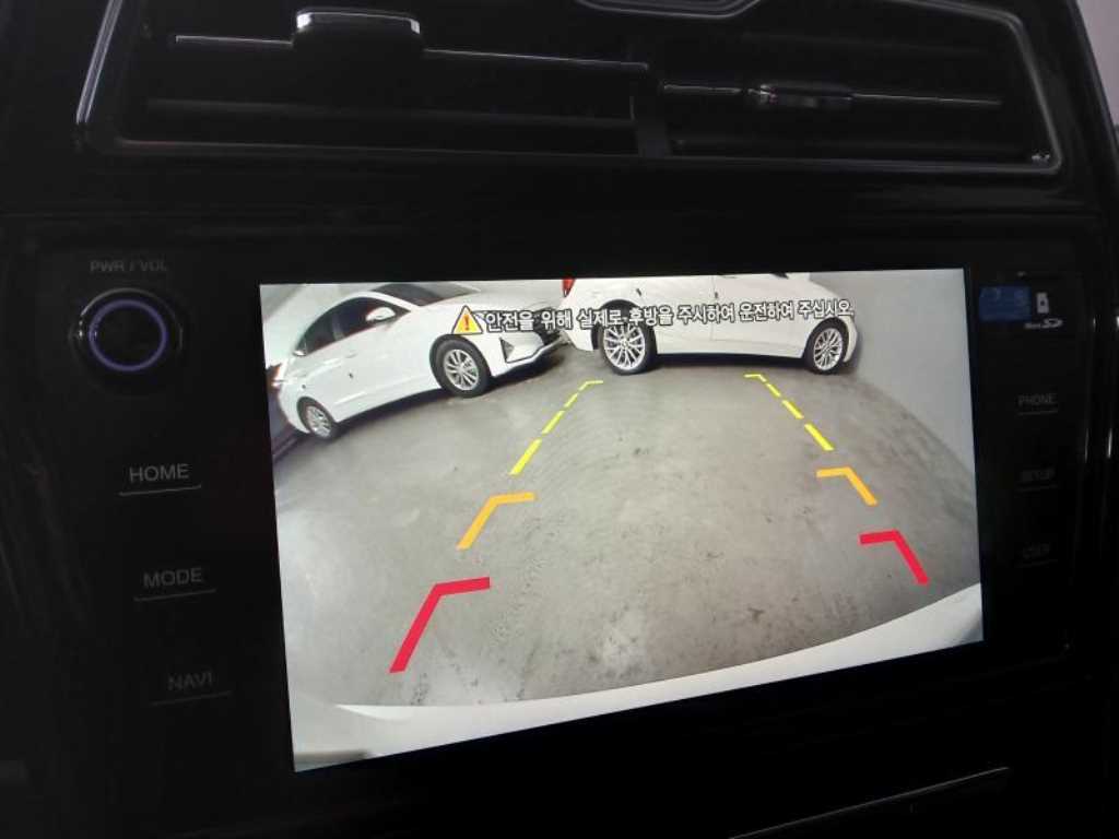 Ssangyong Tivoli 2022 Blanco - Importación desde Corea - HF Imports Iquique - Foto 14