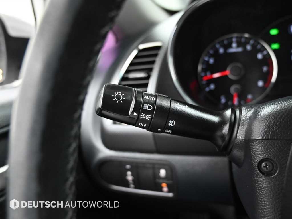 KIA K3 2016 Blanco - Importación desde Corea - HF Imports Iquique - Foto 16