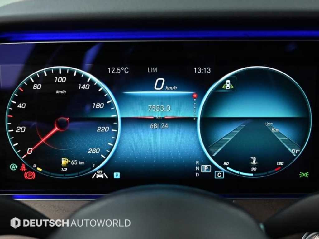 Mercedes Benz E class - Vista 8