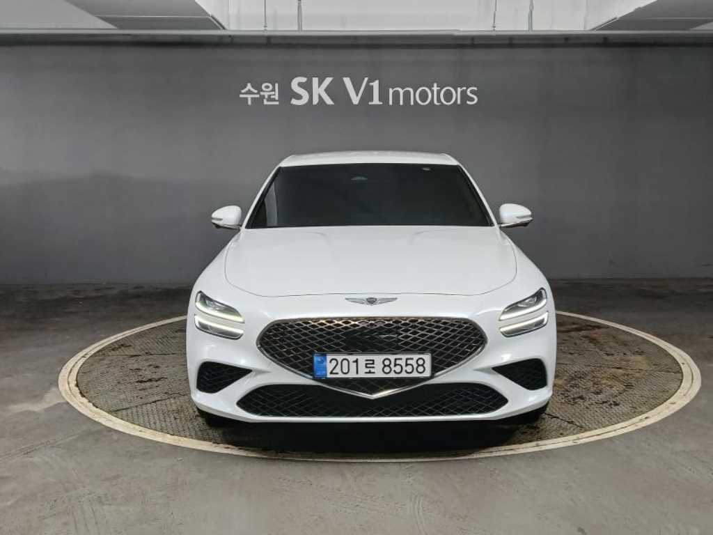 Genesis G70 - Vista 3