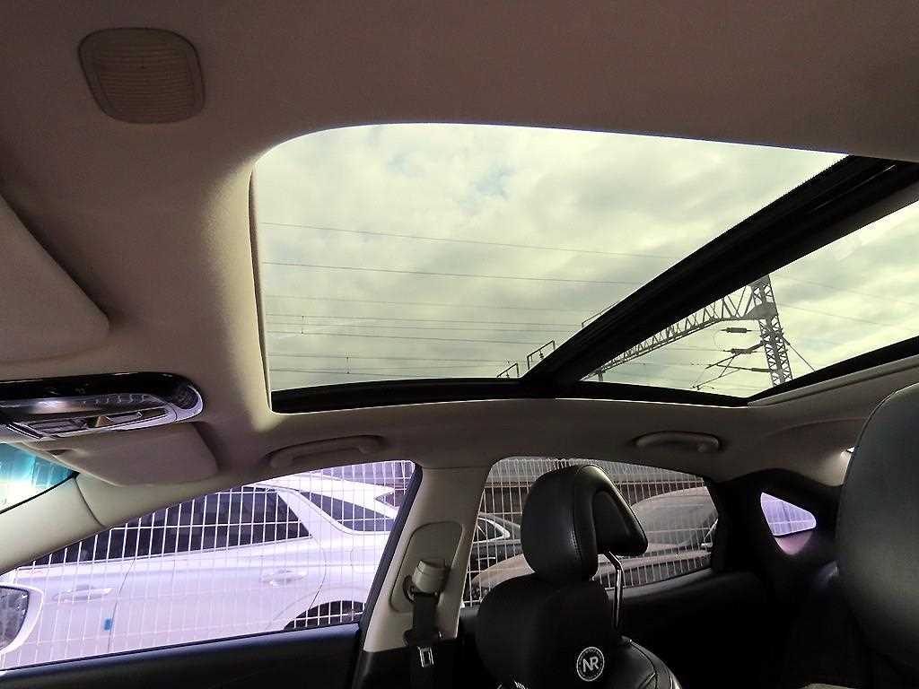 HYUNDAI Grandeur 2014 Blanco - Importación desde Corea - HF Imports Iquique - Foto 18