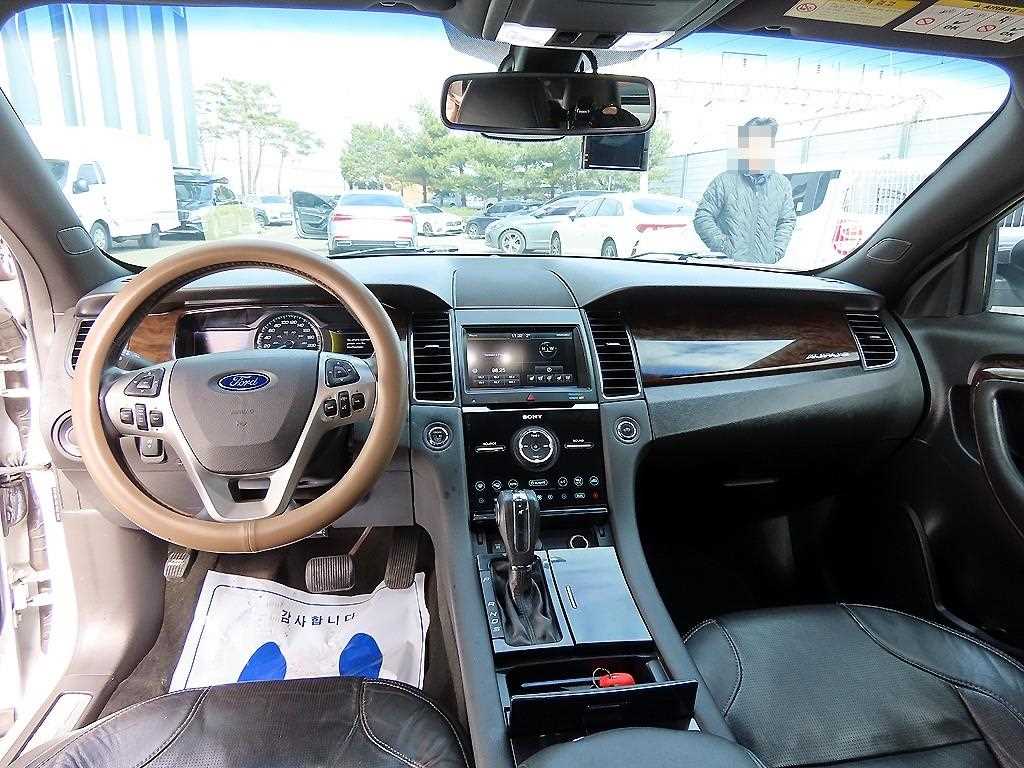 Ford Torus - Vista 7