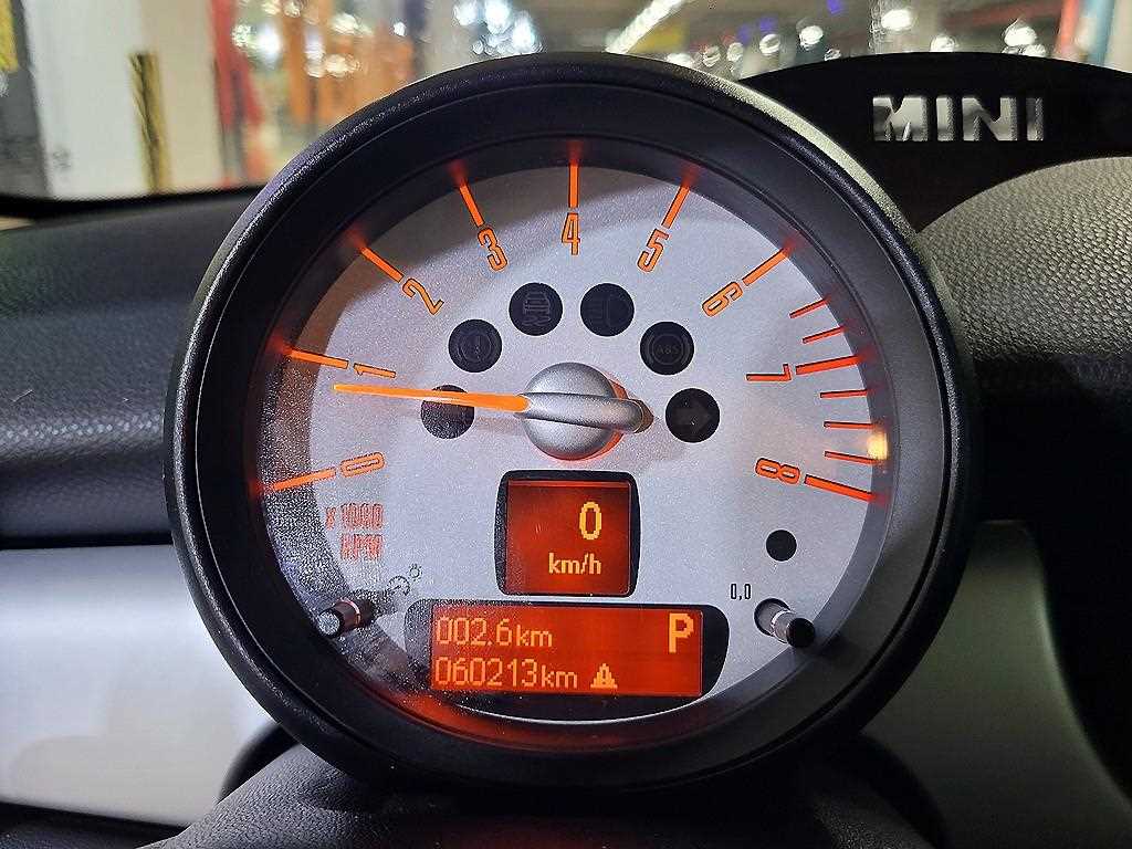 Mini Clubman - Vista 10