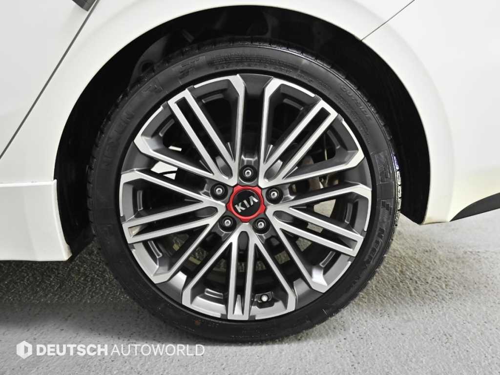 KIA K3 - Vista 5