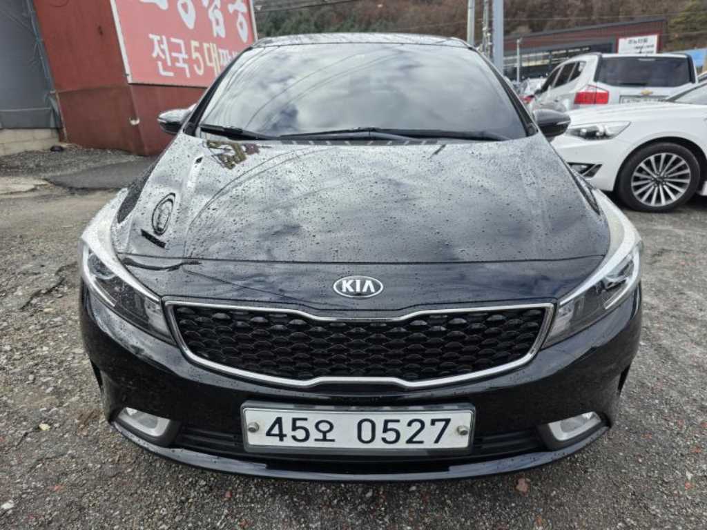 KIA K3 2016 Negro - Importación desde Corea - HF Imports Iquique - Foto 1