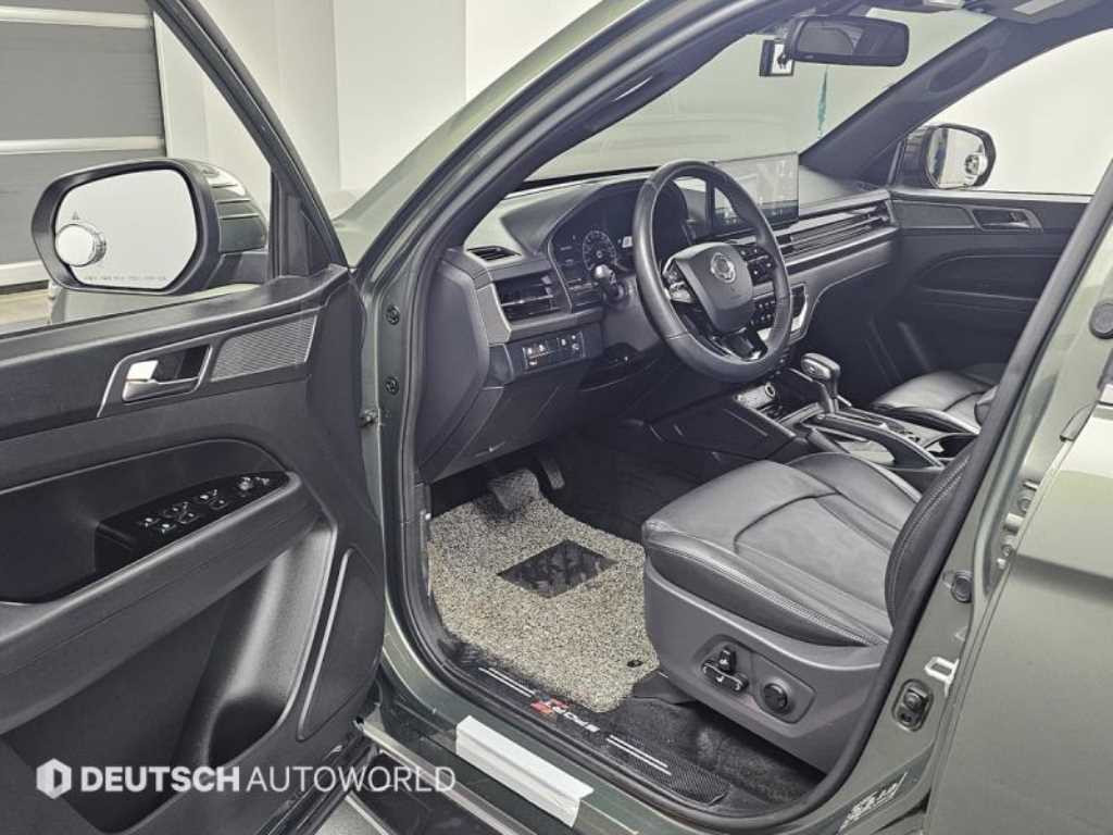 Ssangyong Rexton - Vista 11