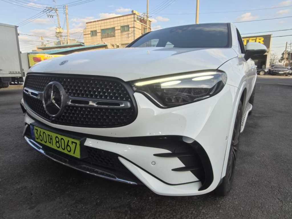 Mercedes Benz GLC Class - Vista 2