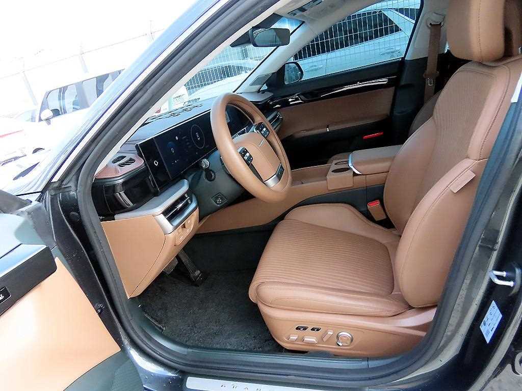 HYUNDAI Grandeur - Vista 5