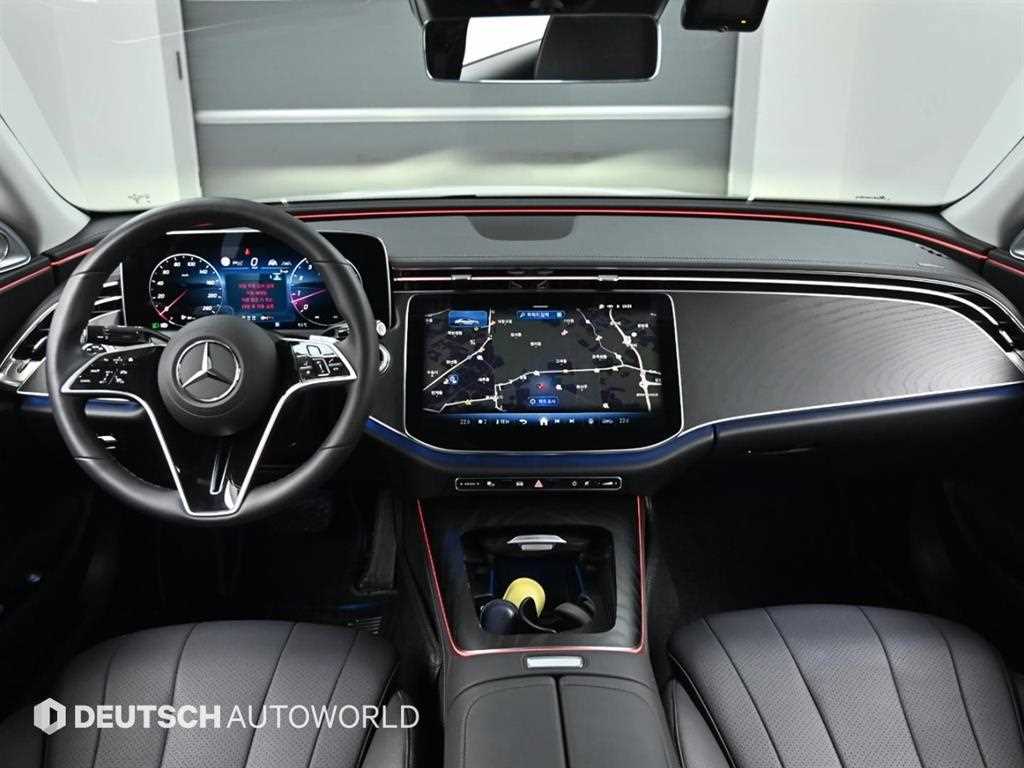 Mercedes Benz E class - Vista 7