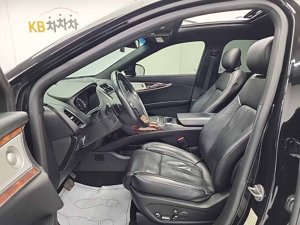 Lincoln MKX - Vista 11