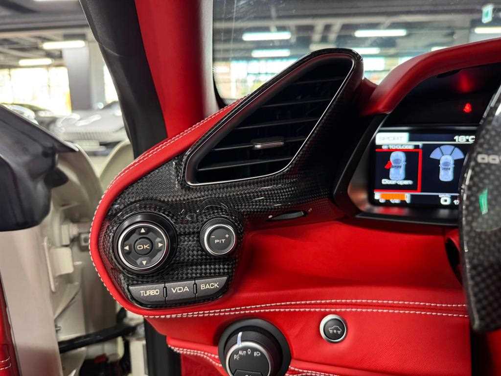 Ferrari 488 - Vista 11