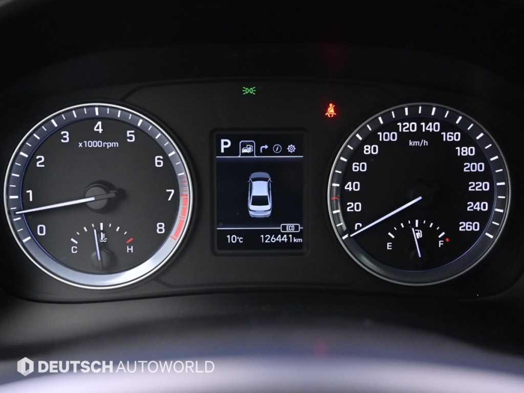 HYUNDAI Sonata - Vista 8