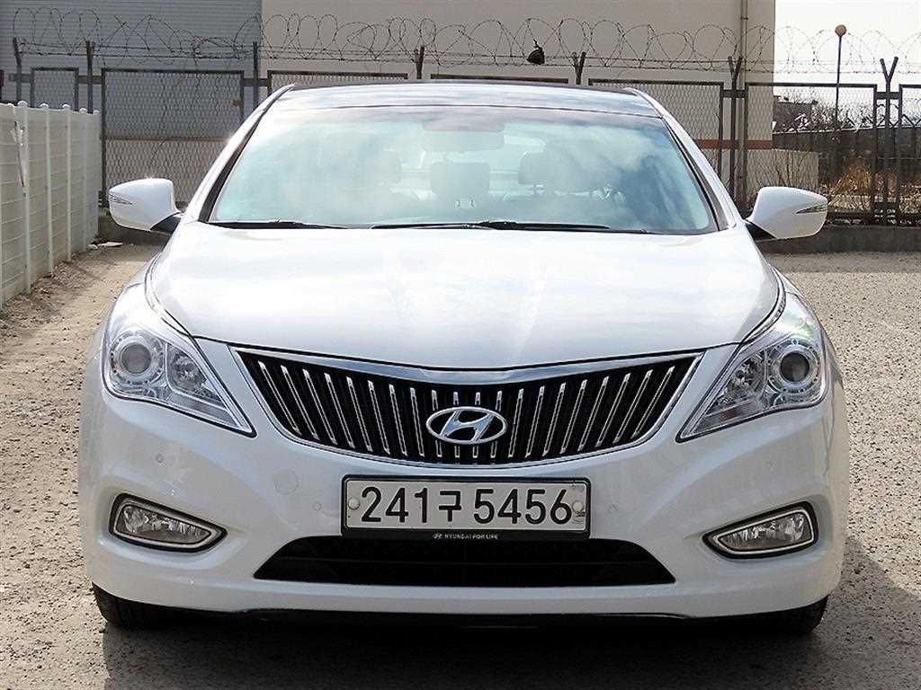 HYUNDAI Grandeur 2014 Blanco - Importación desde Corea - HF Imports Iquique - Foto 1