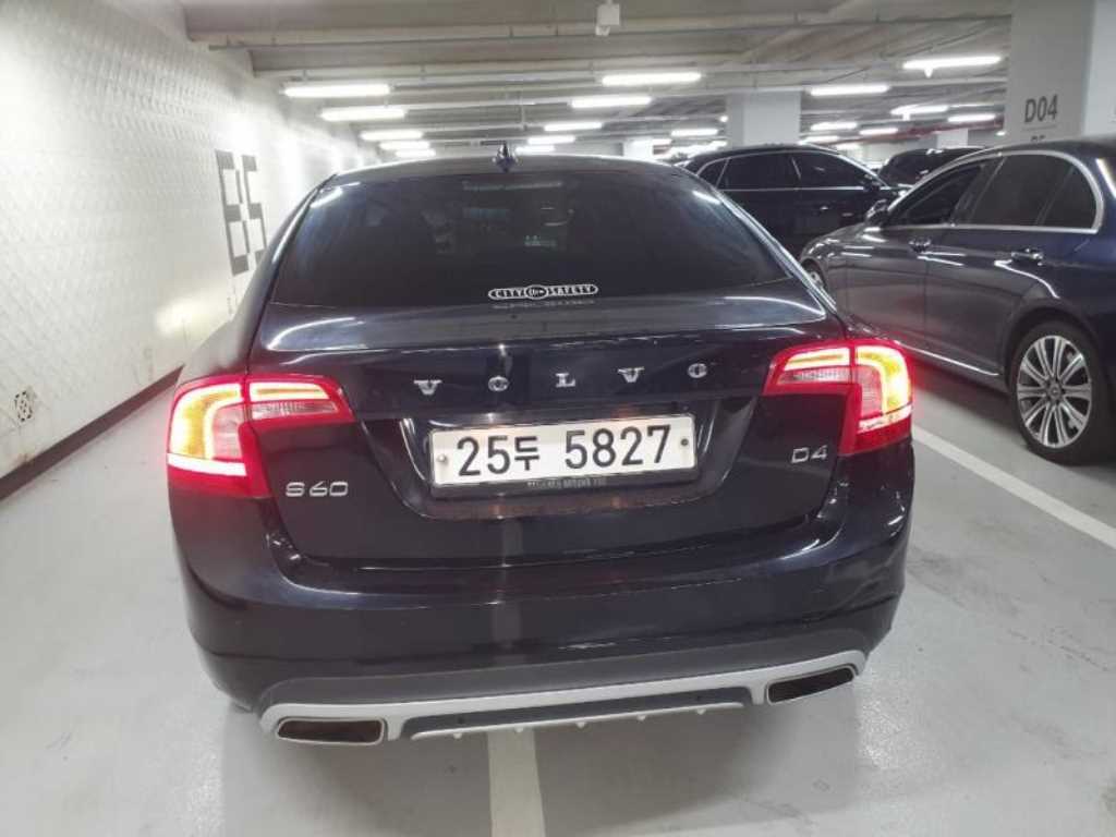 Volvo S60 - Vista 4