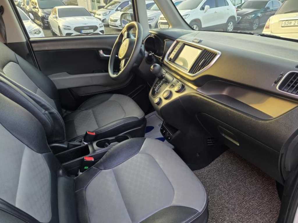 KIA Ray 2022 Blanco - Importación desde Corea - HF Imports Iquique - Foto 18