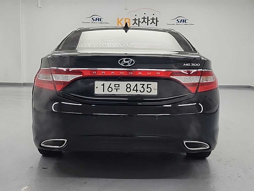 HYUNDAI Grandeur - Vista 3