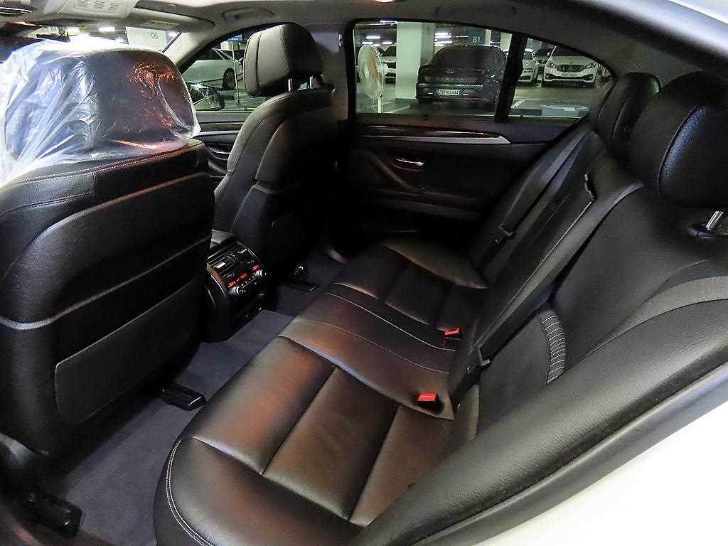 BMW 5 Series - Vista 7