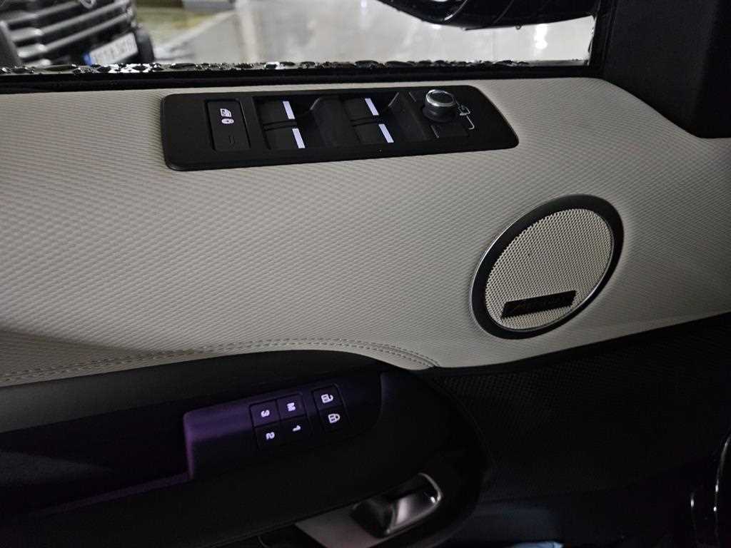 Land Rover Discovery - Vista 9