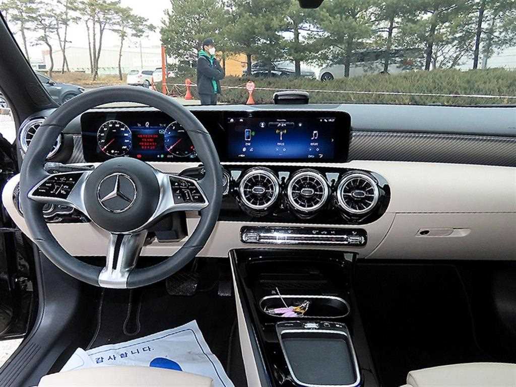 Mercedes Benz A Class - Vista 7