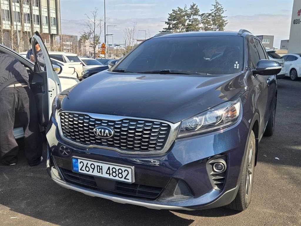 KIA Sorento 2019 Azul - Importación desde Corea - HF Imports Iquique - Foto 1