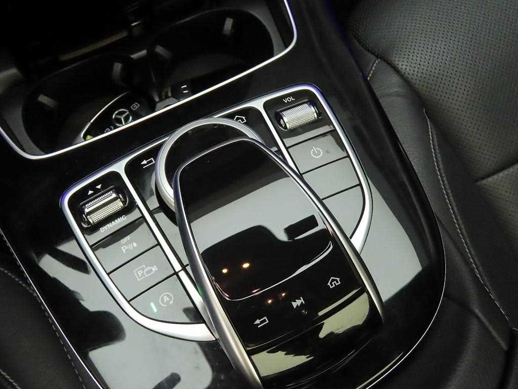 Mercedes Benz E class - Vista 10