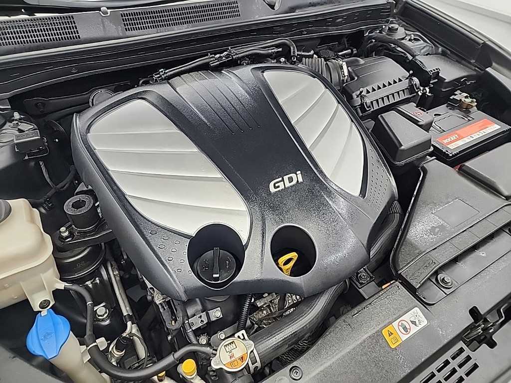 HYUNDAI Grandeur - Vista 5