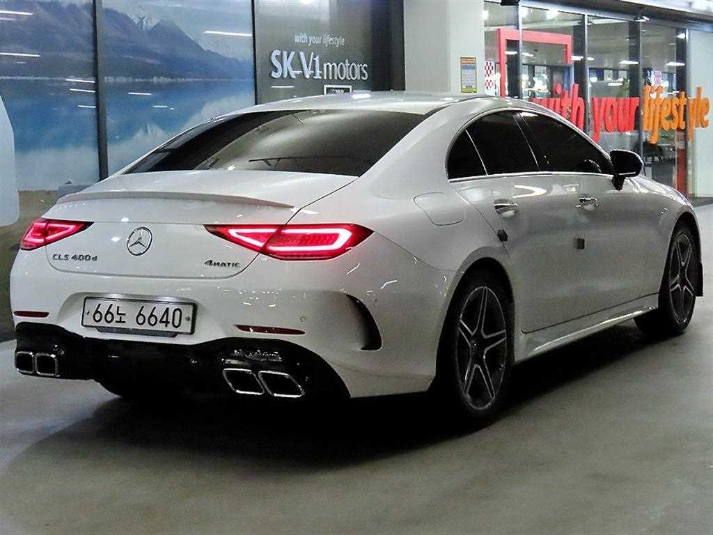 Mercedes Benz CLS Class - Vista 4