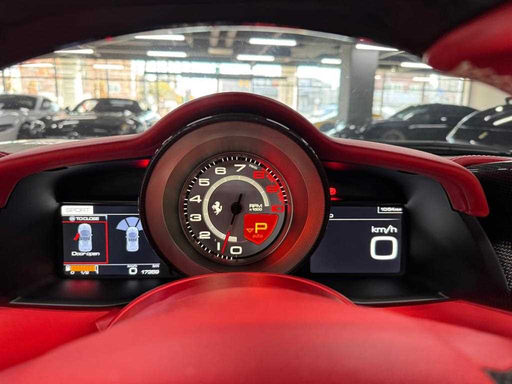 Ferrari 488 - Vista 8