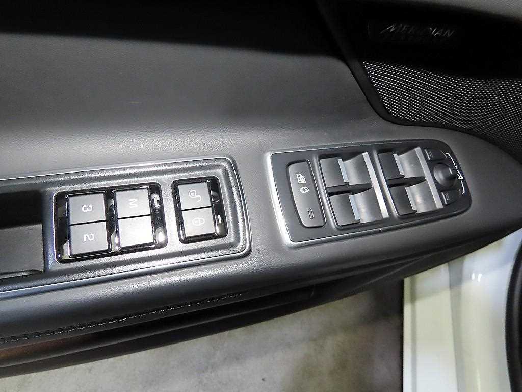 Jaguar XF 2017 Blanco - Importación desde Corea - HF Imports Iquique - Foto 13