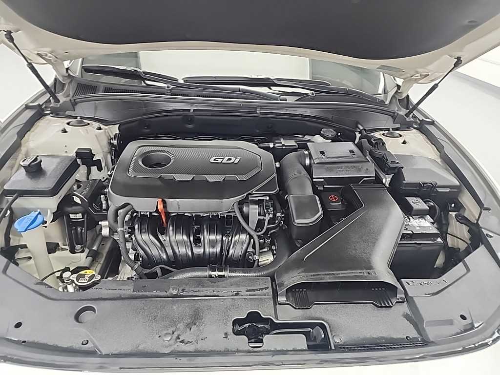 HYUNDAI Grandeur - Vista 5