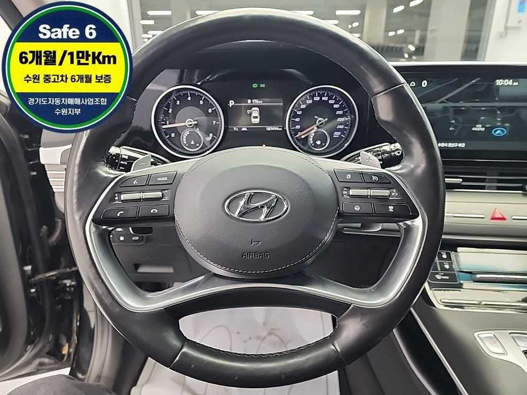 HYUNDAI Grandeur - Vista 8