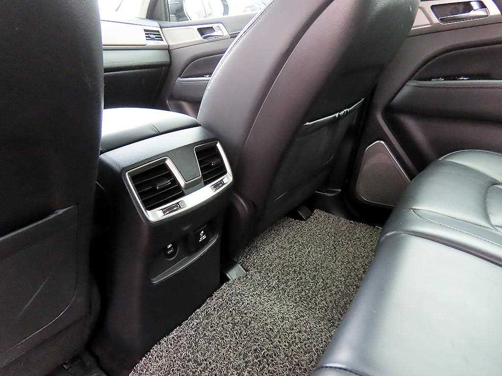 Ssangyong Rexton 2018 Negro - Importación desde Corea - HF Imports Iquique - Foto 15