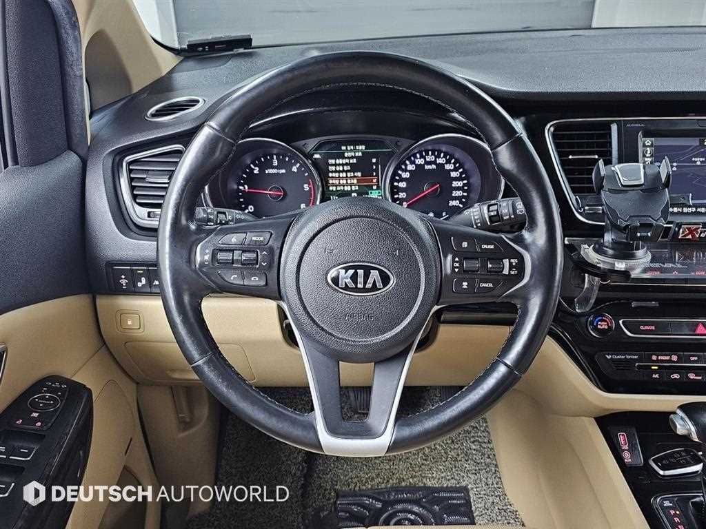 KIA Carnival 2019 Blanco - Importación desde Corea - HF Imports Iquique - Foto 14