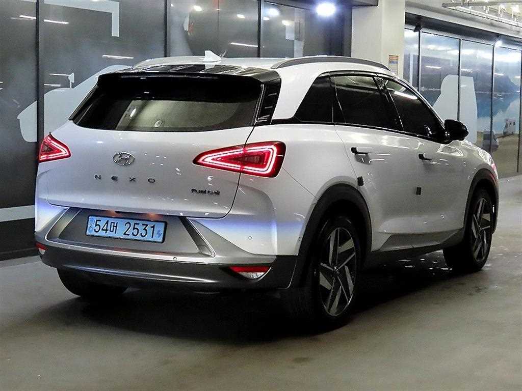 HYUNDAI Nexo - Vista 4