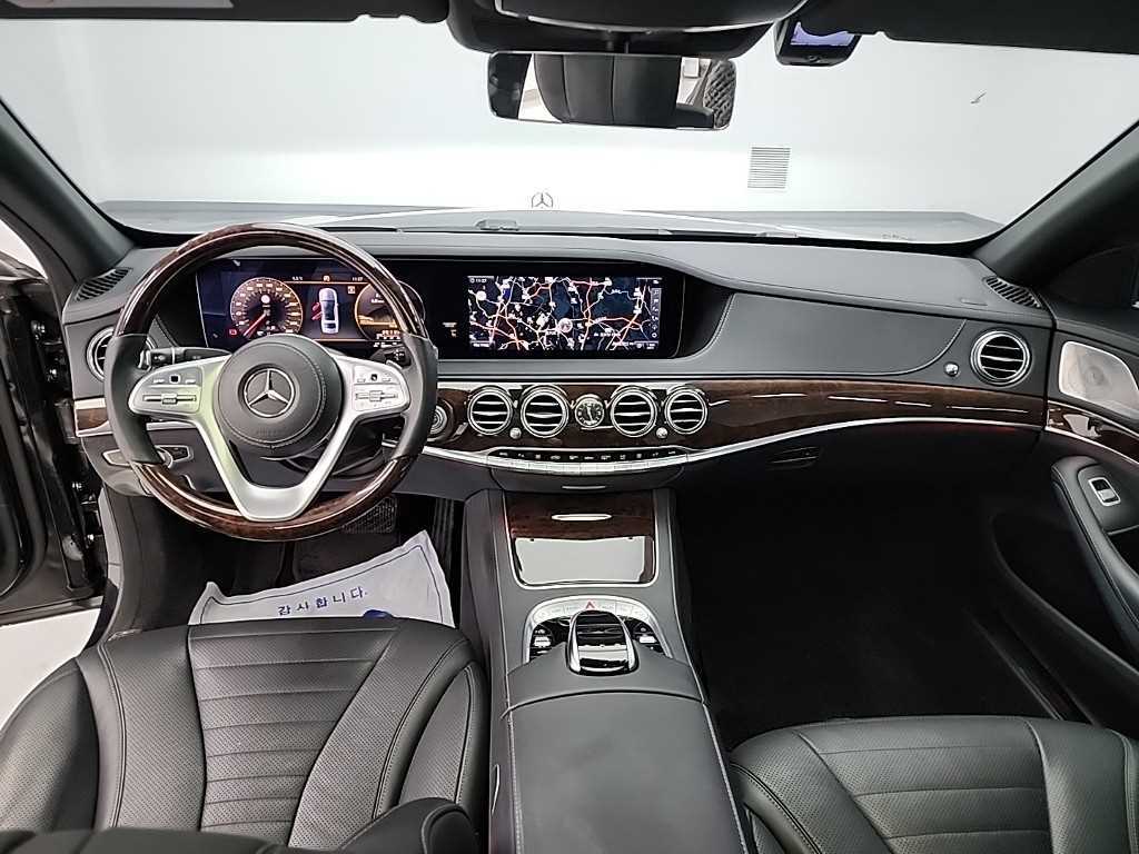 Mercedes Benz S Class - Vista 7