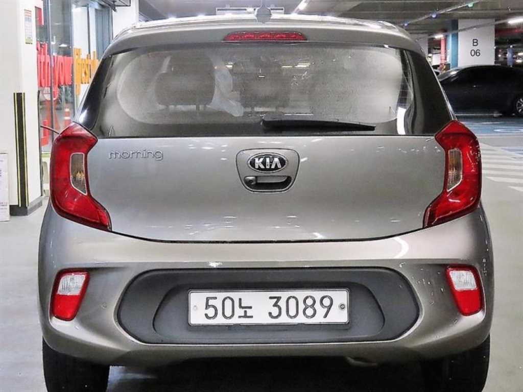 KIA Morning - Vista 5