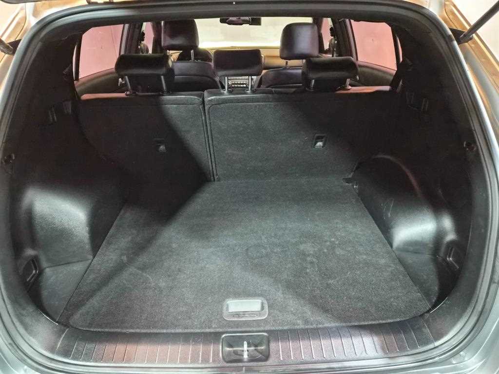 KIA Sportage - Vista 5